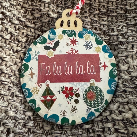 New handmade 3”x3” wooden “Merry Christmas” tree hanging ornament $11 - Picture 3 of 8